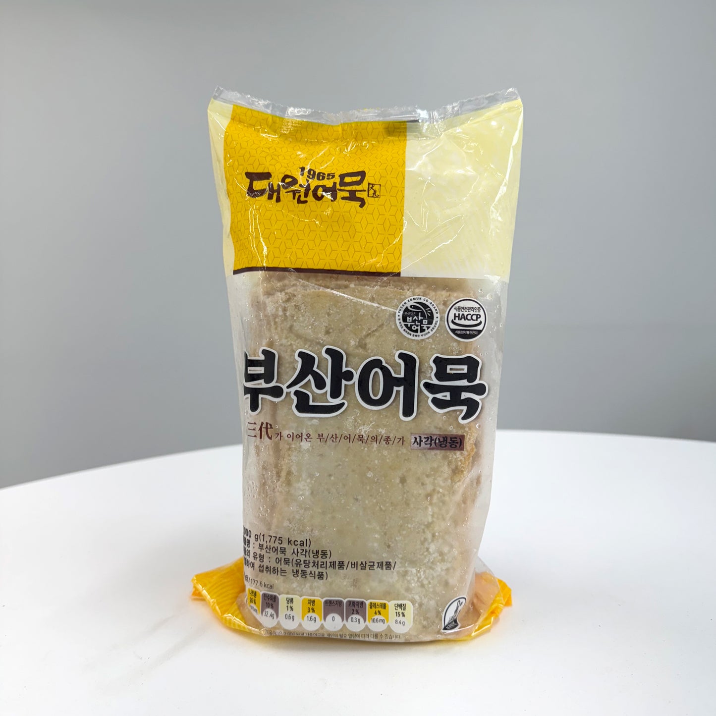 Daewon Busan Fishcake Flat Square Shape 2.2LB